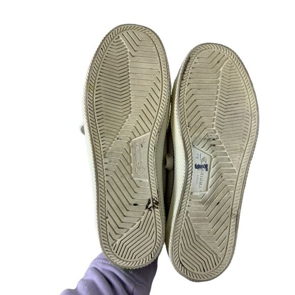 Cariuma low gray suede sneakers women’s size 7.5 - Picture 4 of 10